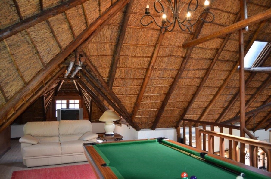 4 Bedroom Property for Sale in Lakeland North West